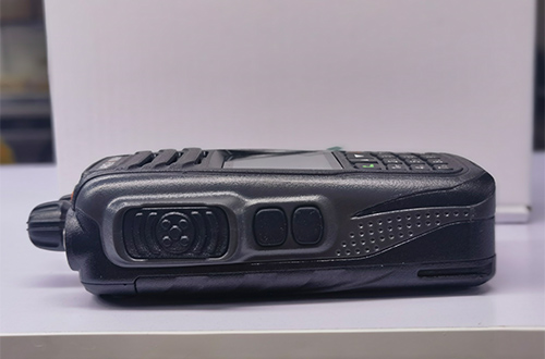 Pagpapahusay sa Kaligtasan sa Lugar ng Trabaho gamit ang Explosion Proof Walkie Talkies